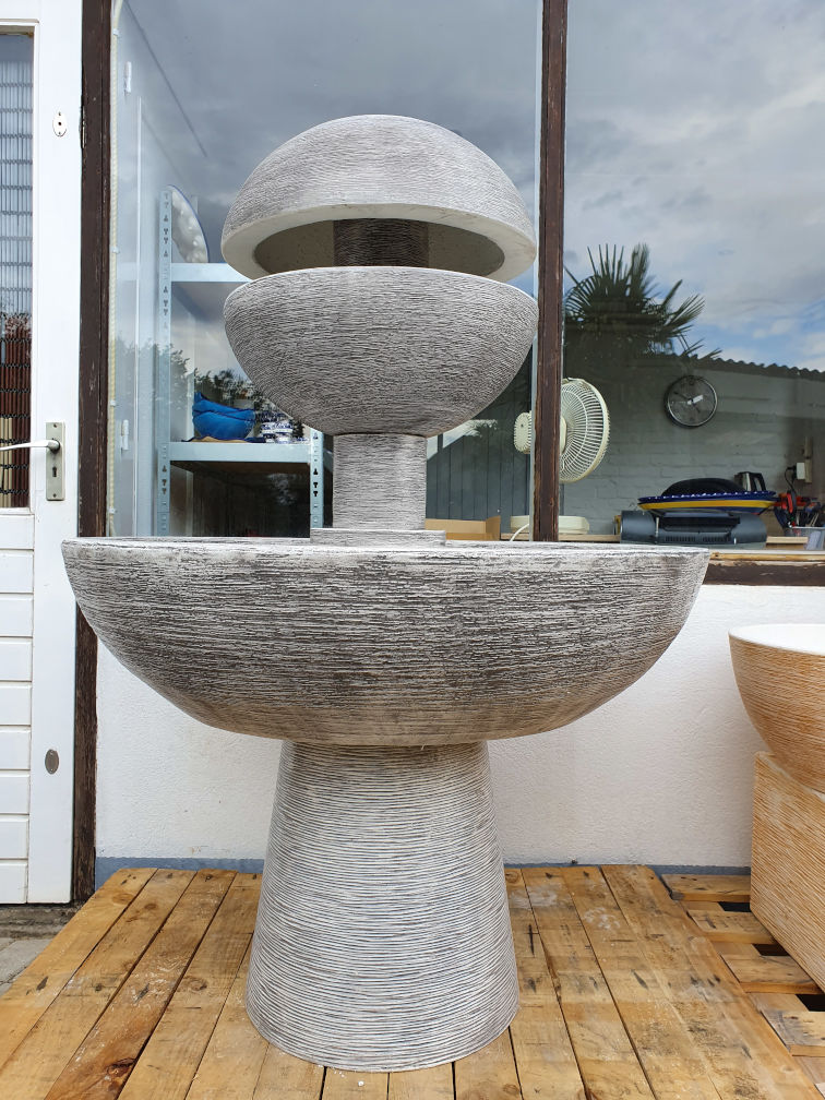 Water ornament Dismos kleur gris
